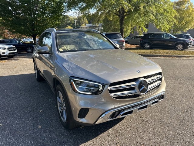 2021 Mercedes Benz GLC 300 photo 3