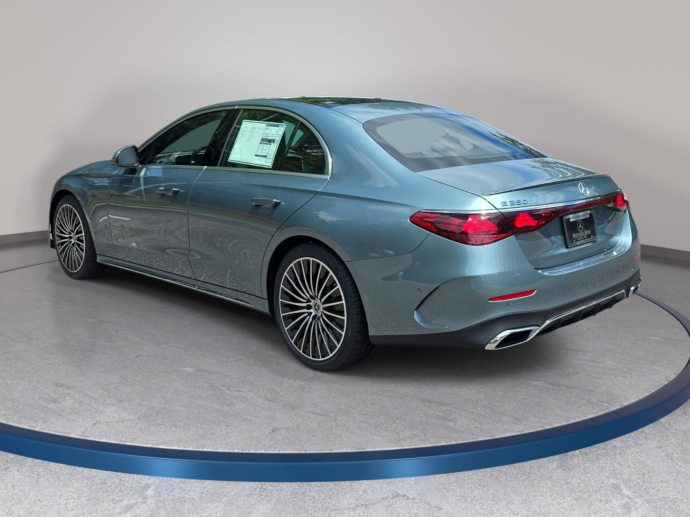 2026 Mercedes-Benz E-Class E350 - Photo 7