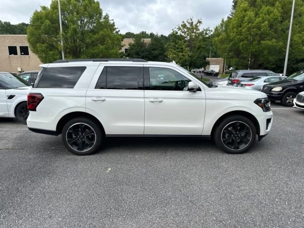 Used 2022 Ford Expedition Limited SUV