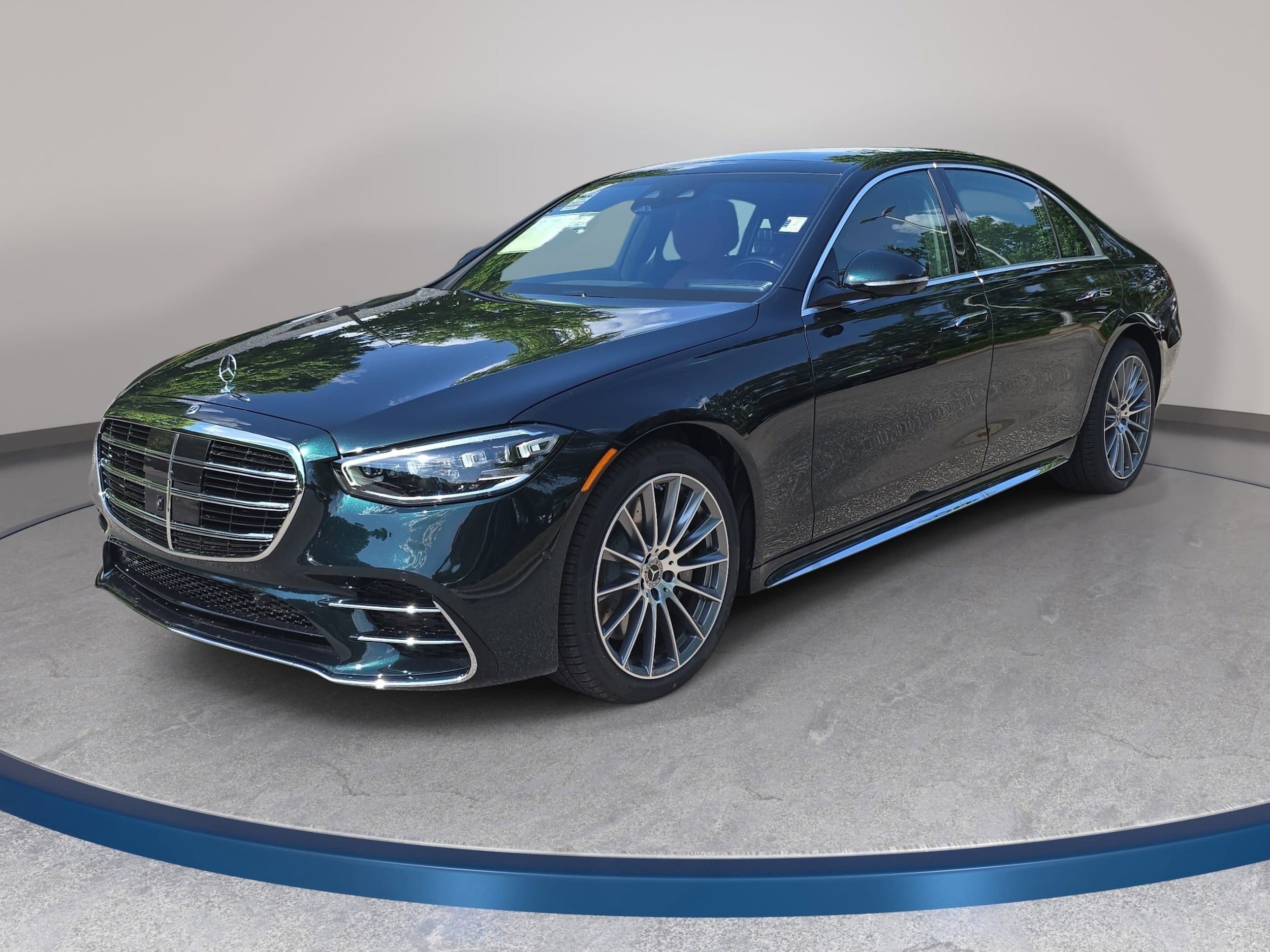 2026 Mercedes-Benz S-Class S 580 4MATIC's photo