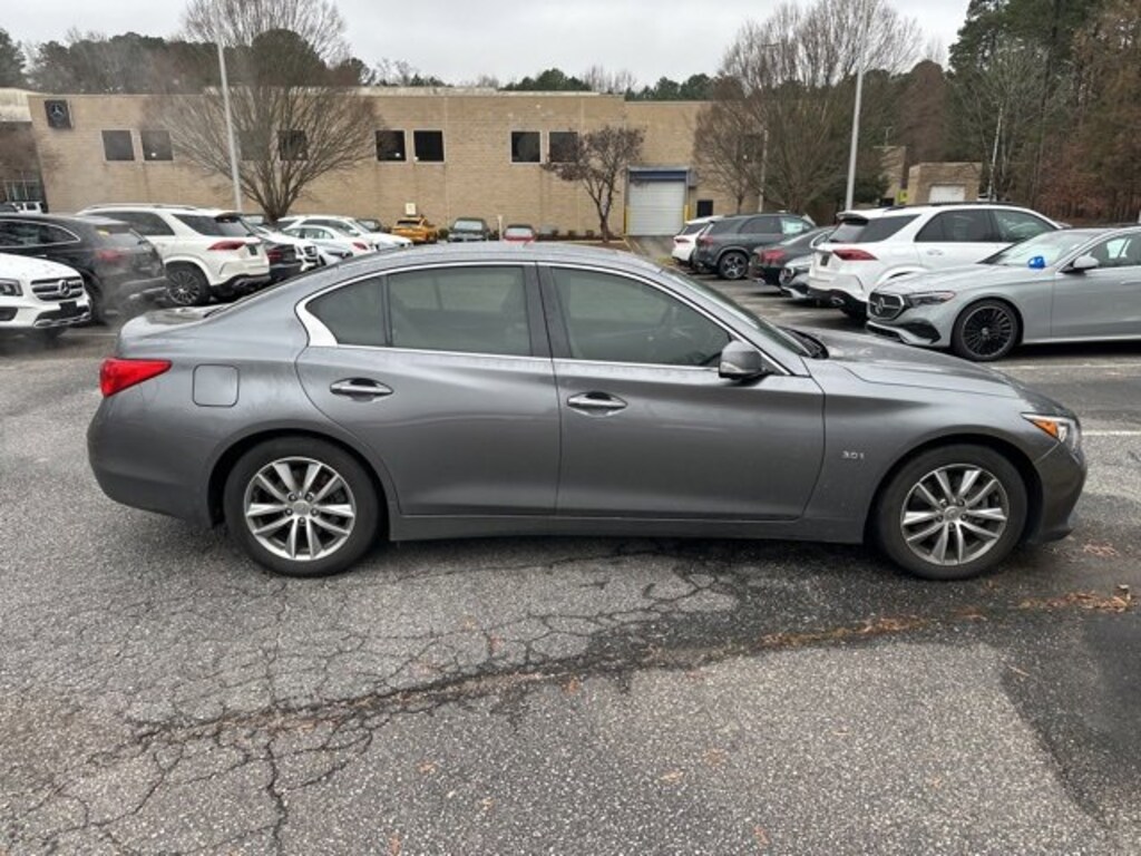 Used 2016 INFINITI Q50 3.0t Premium Sedan