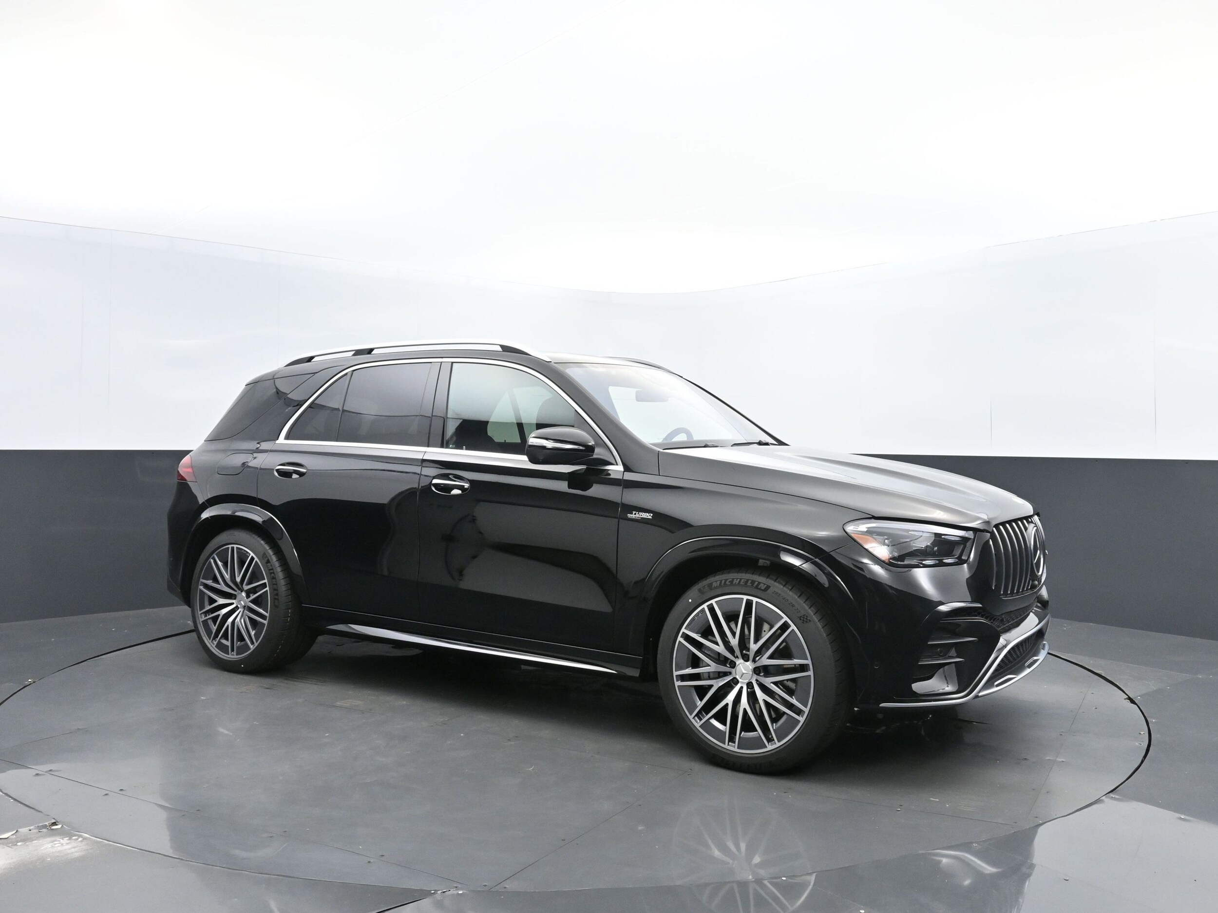 2025 Mercedes Benz GLE AMG 53 4MATIC photo 3