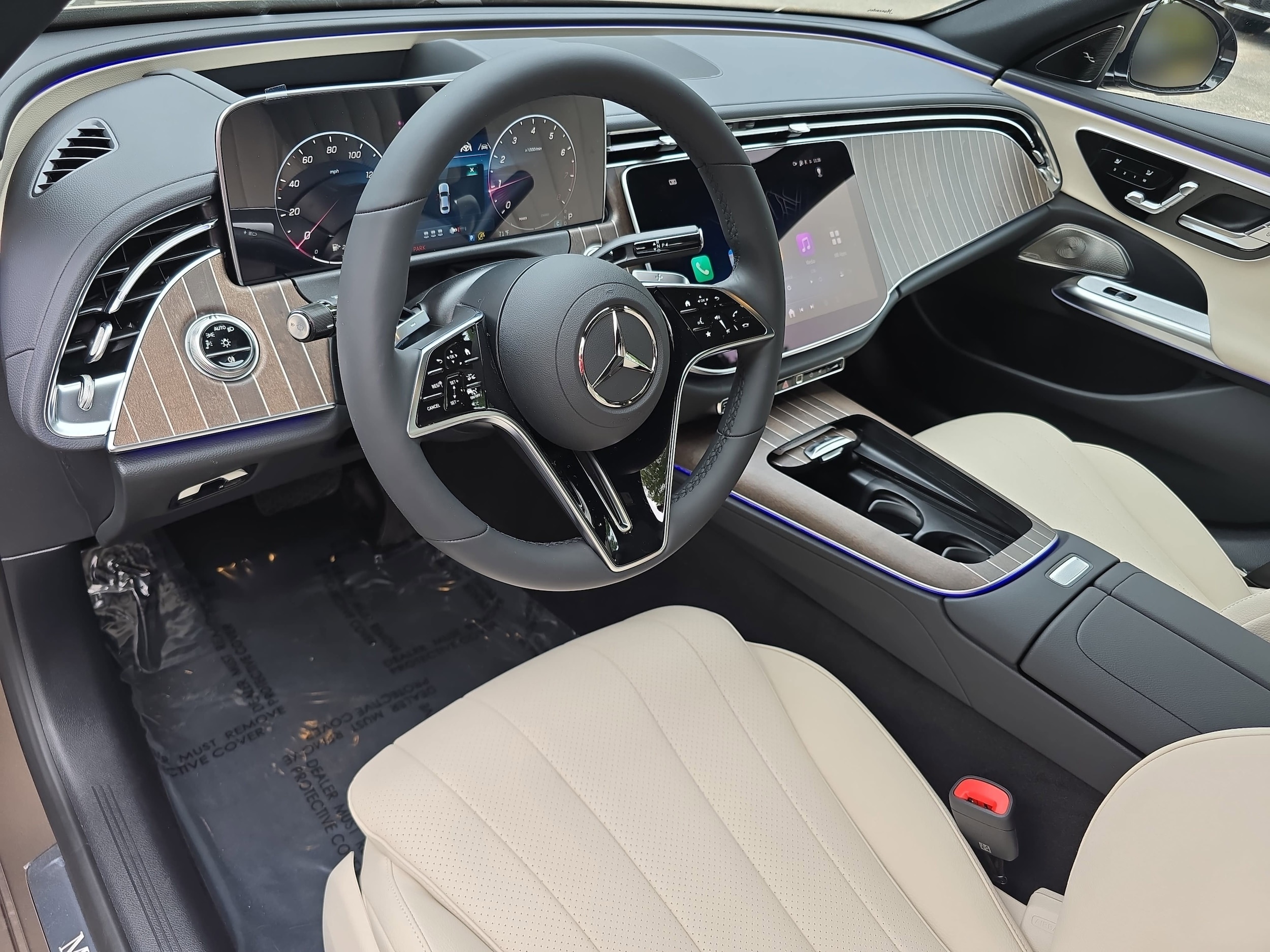 2026 Mercedes-Benz E-Class E350 - Photo 16