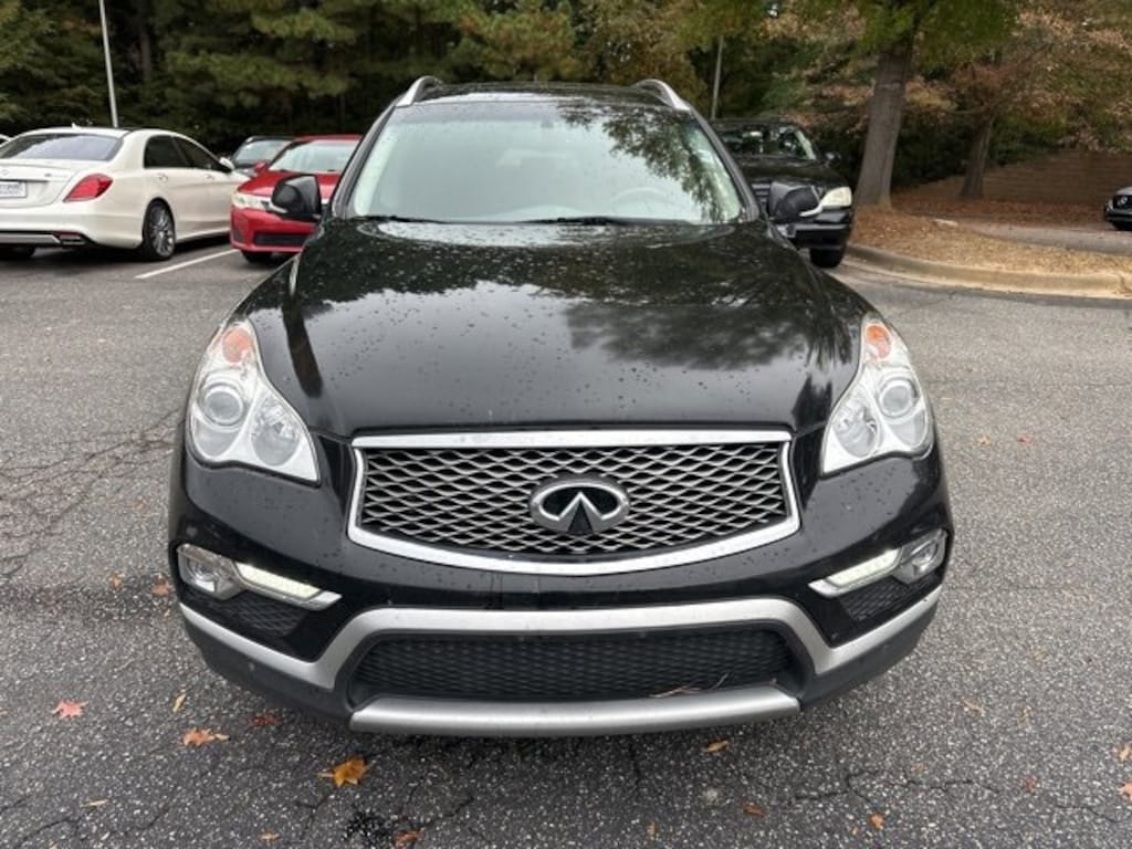 Used 2017 INFINITI QX50  SUV