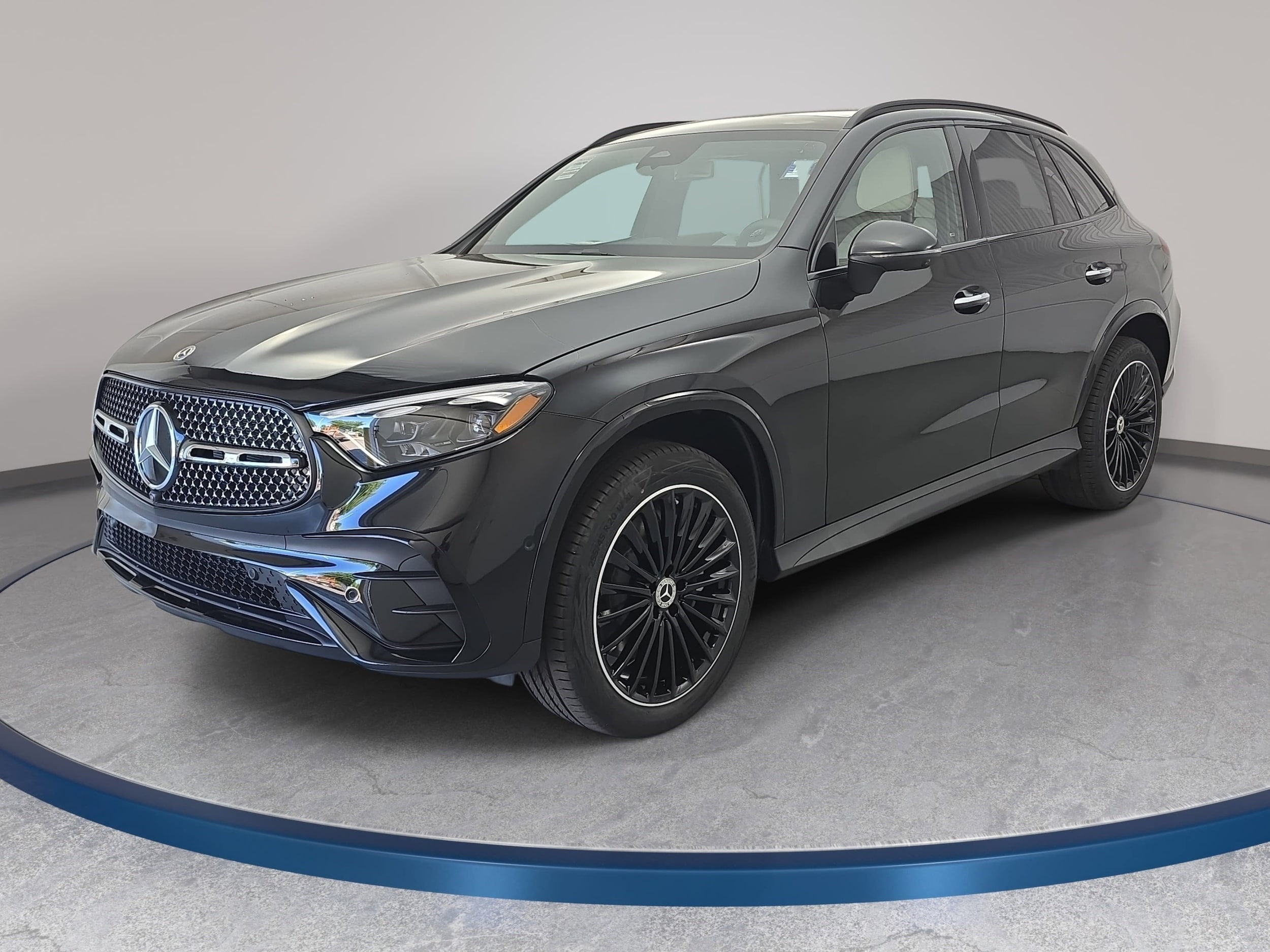 2026 Mercedes-Benz GLC GLC 300 4MATIC's photo