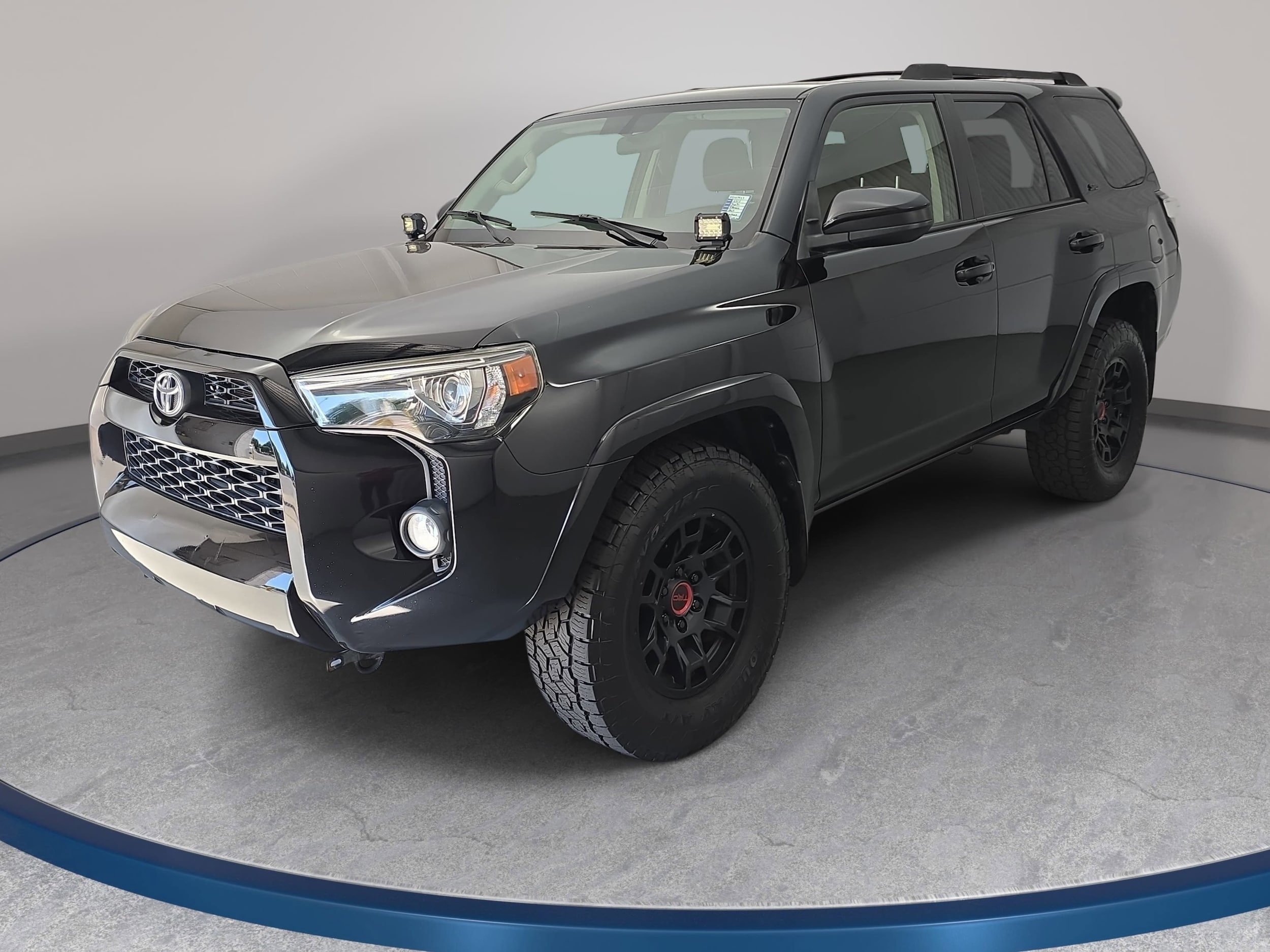 2017 Toyota 4Runner SR5 V6's photo
