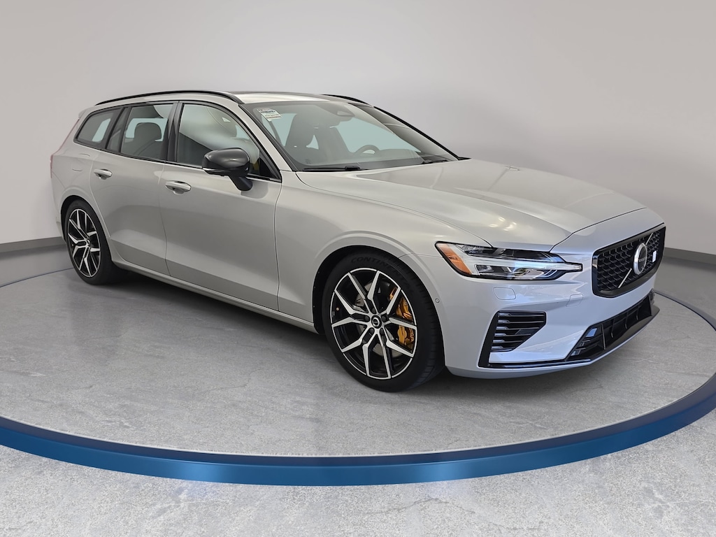 Used 2024 Volvo V60 plug-in hybrid T8 Polestar Engineered Wagon
