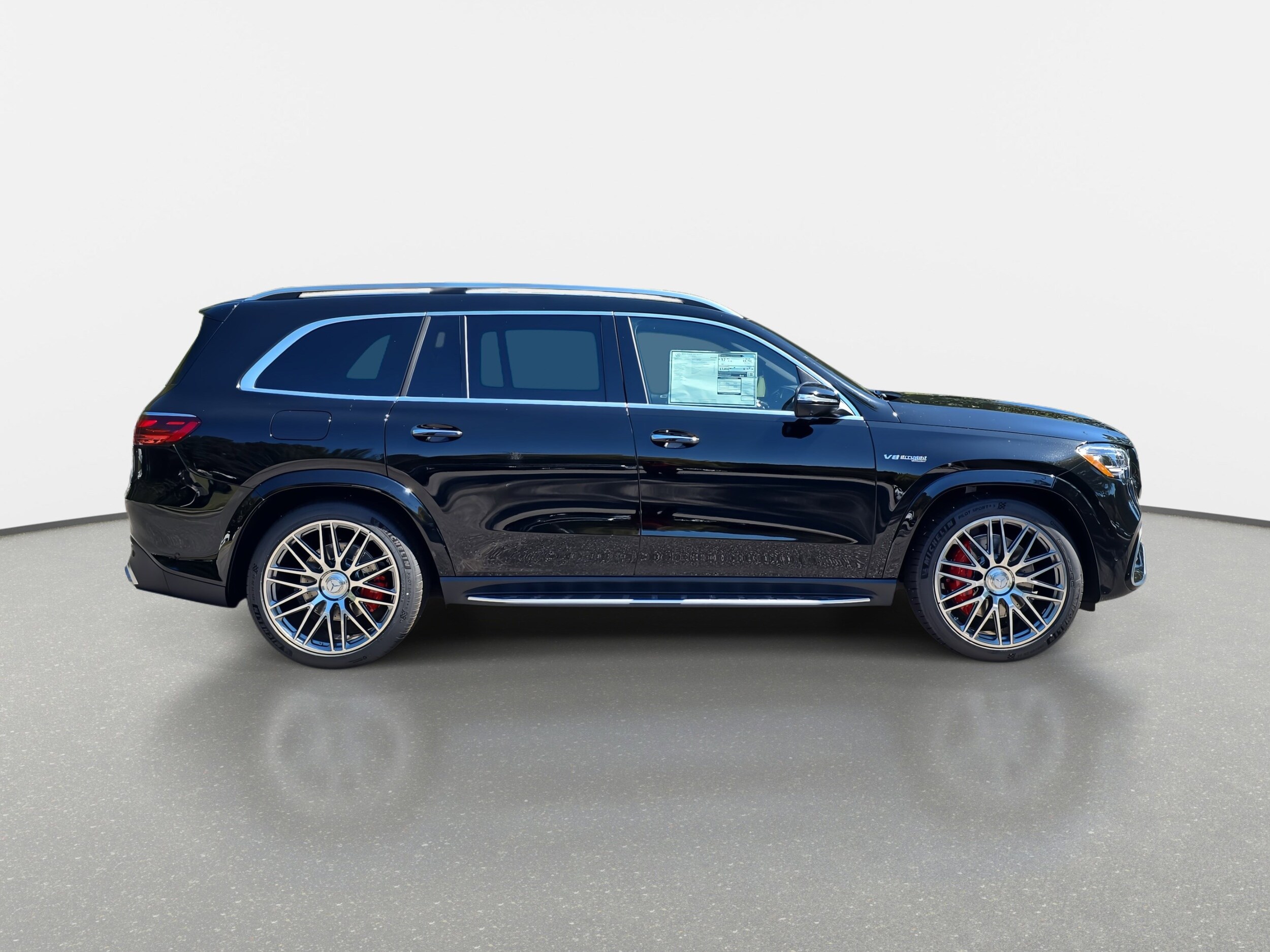 2026 Mercedes Benz GLS AMG 63 4MATIC photo 2