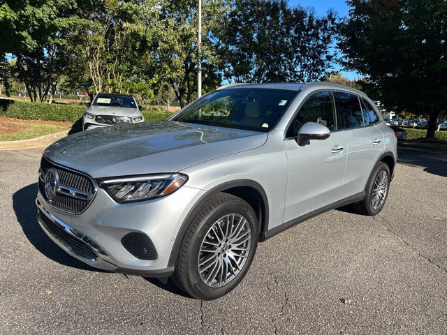2026 Mercedes-Benz GLC Base