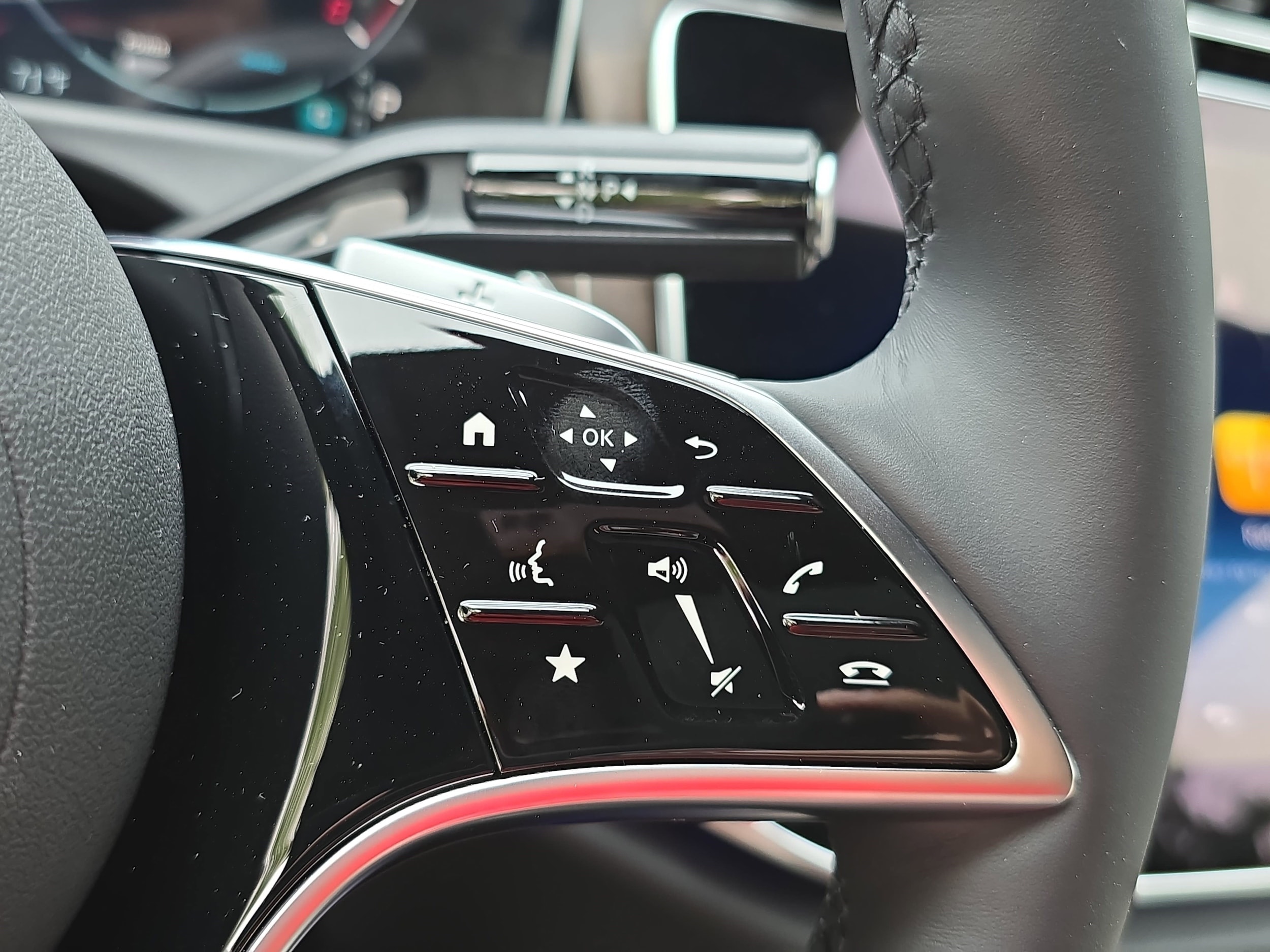 2026 Mercedes-Benz E-Class E350 - Photo 18