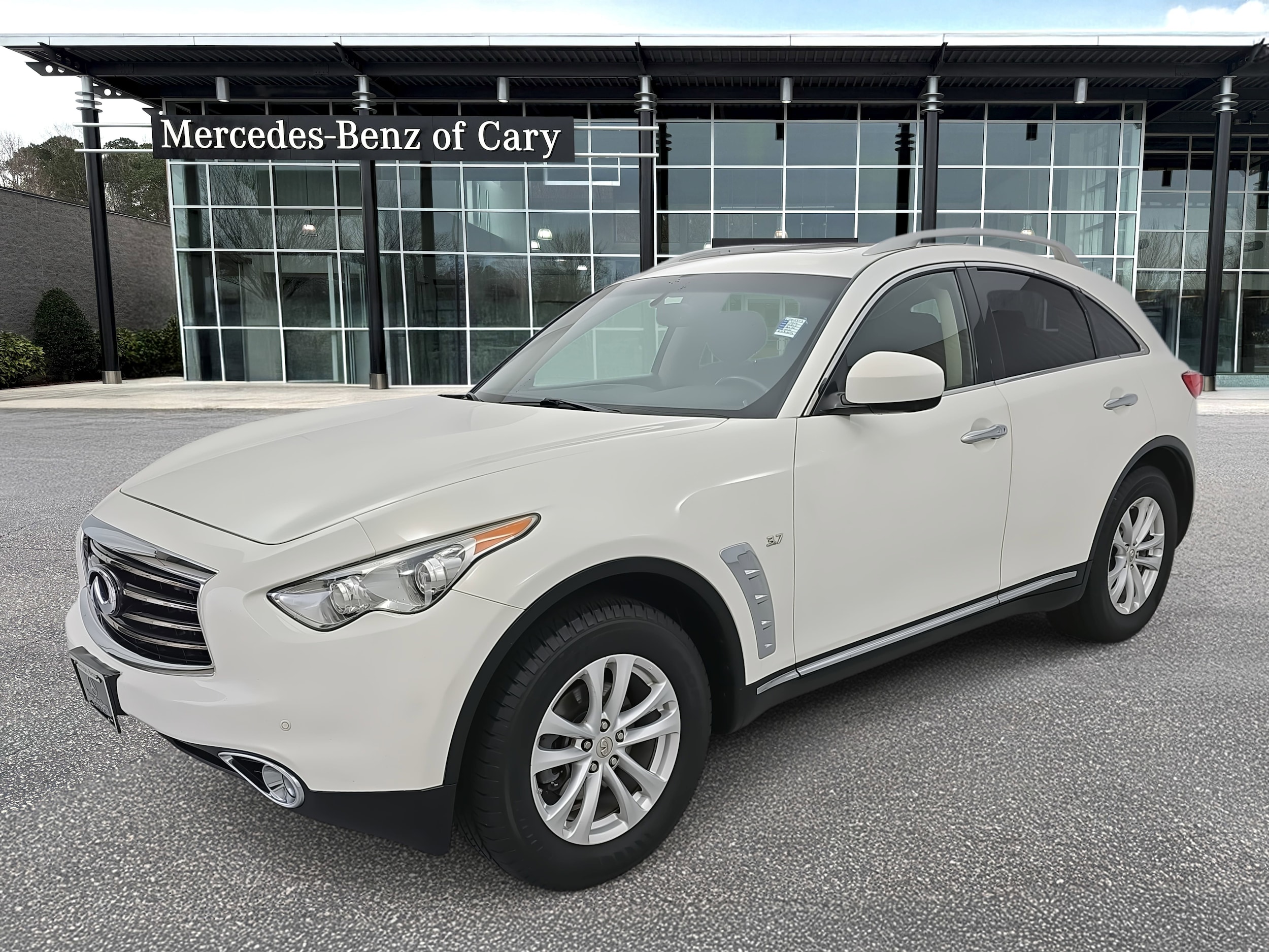 2014 INFINITI QX70