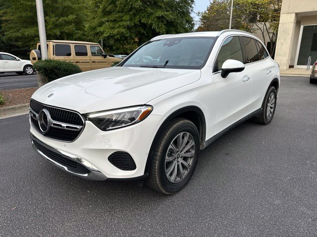 2026 Mercedes-Benz GLC Base