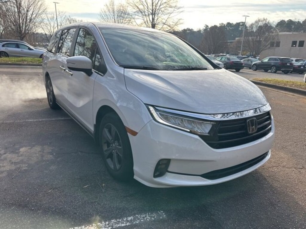 Used 2024 Honda Odyssey EX Van