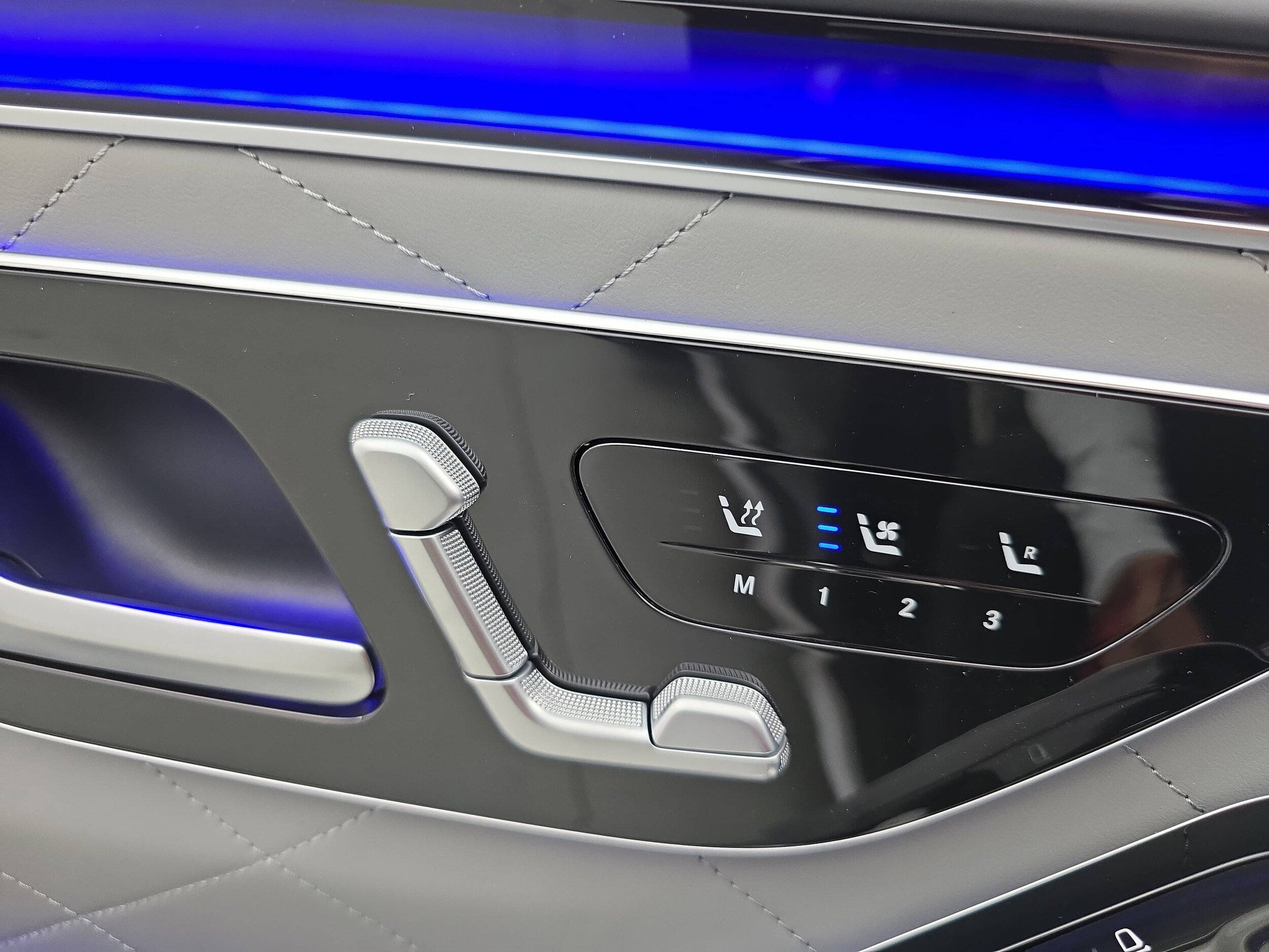2026 Mercedes-Benz S-Class S 580 - Photo 28