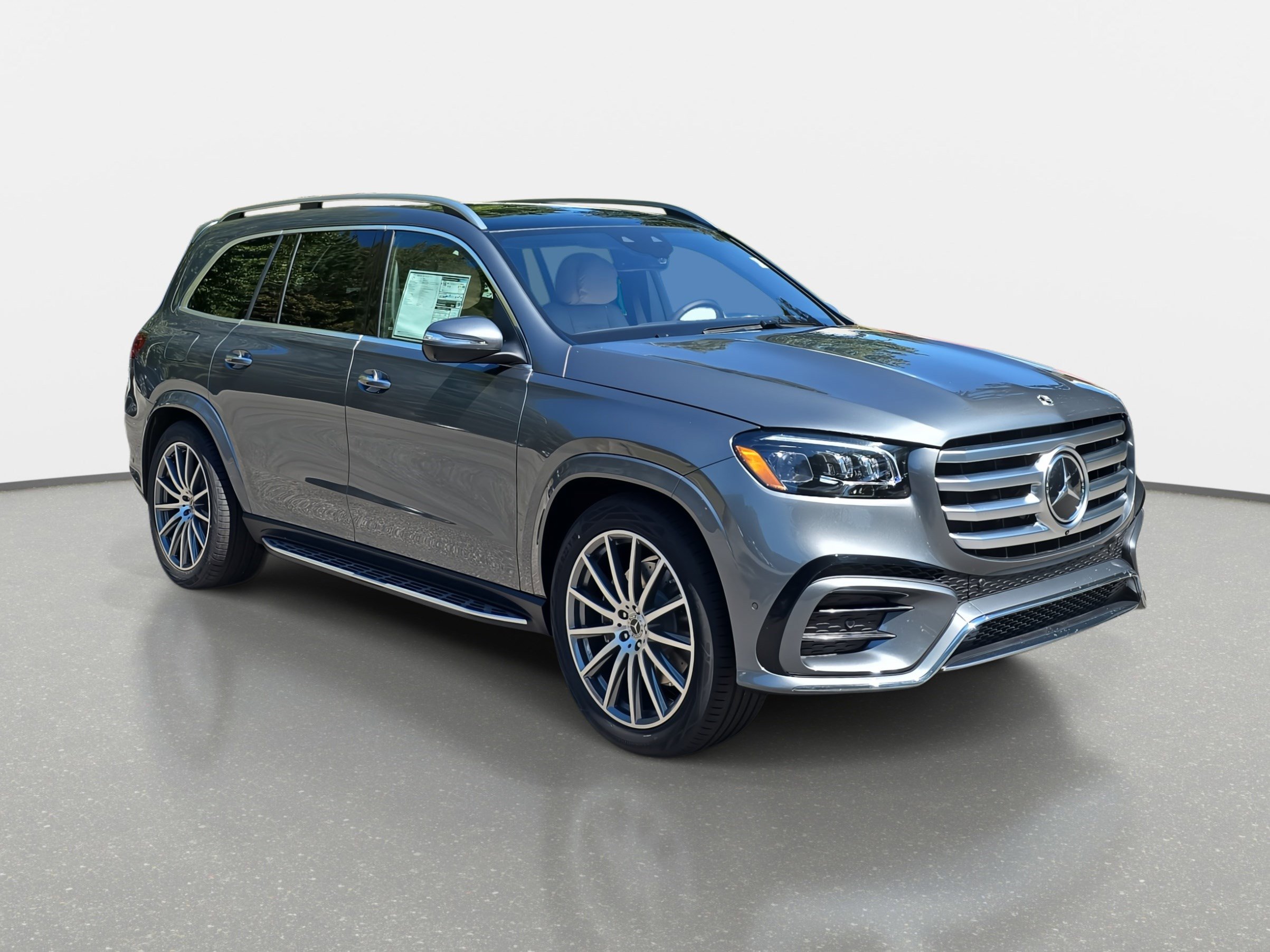 2026 Mercedes Benz GLS 580 4MATIC photo 3