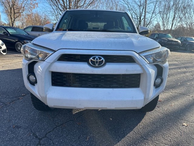 2018 Toyota 4Runner SR5 Premium photo 2