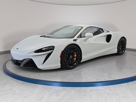 2023 McLaren Artura Coupe