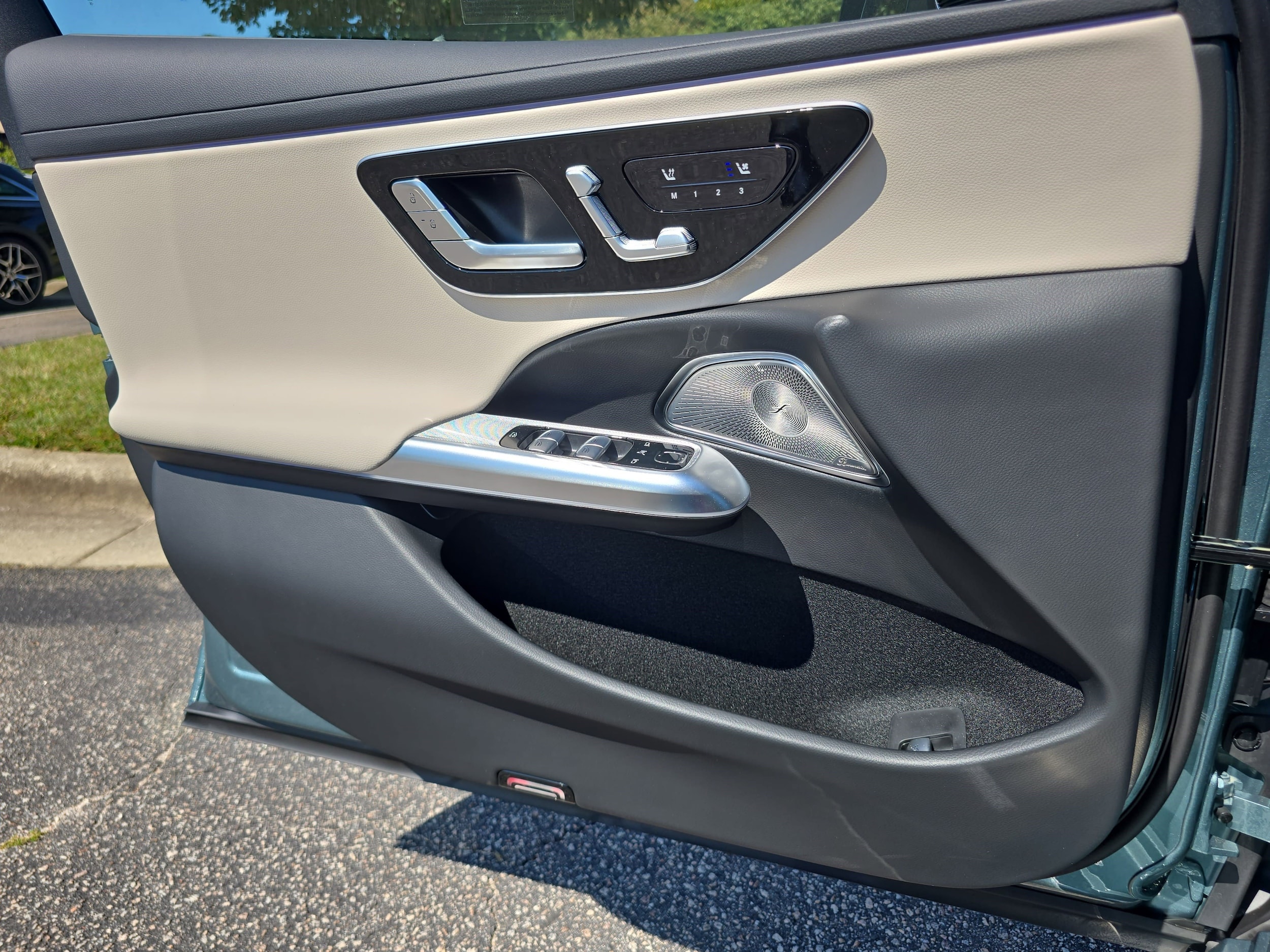 2026 Mercedes-Benz E-Class E350 - Photo 27