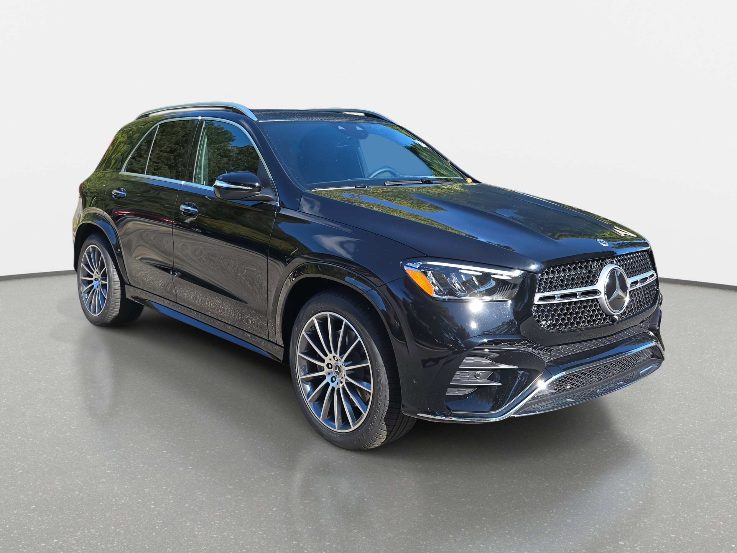 2026 Mercedes Benz GLE 450 4MATIC photo 3