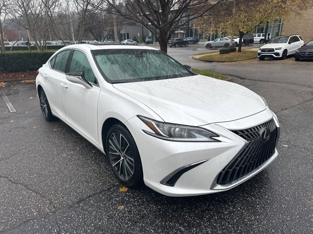 2022 Lexus ES 350 photo 3