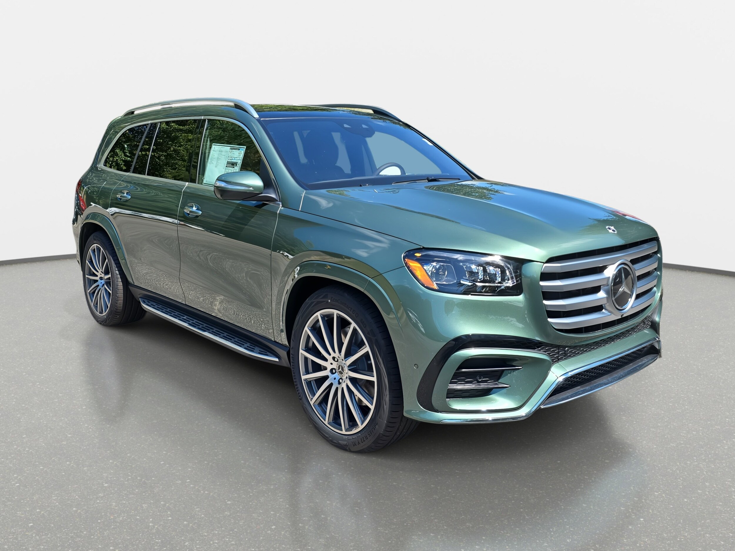 2026 Mercedes Benz GLS 450 4MATIC photo 3