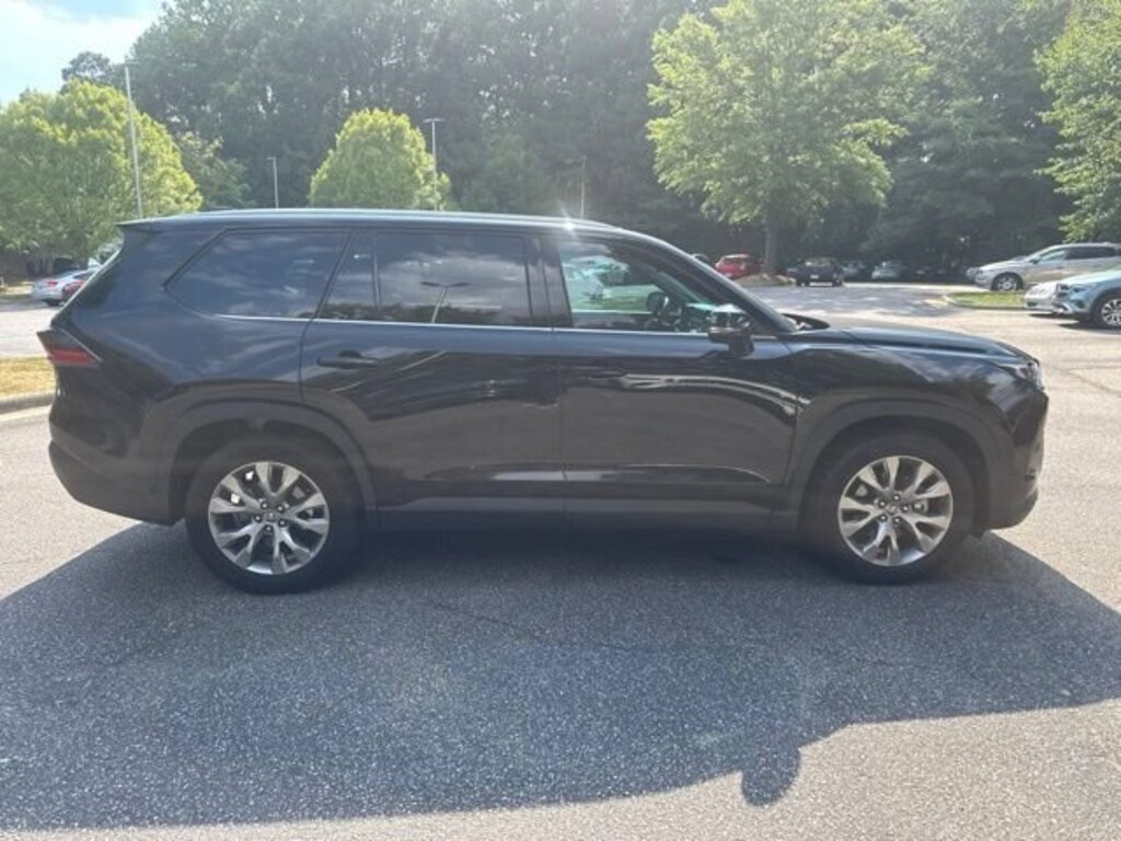 Used 2025 Toyota Grand Highlander Hybrid Limited SUV