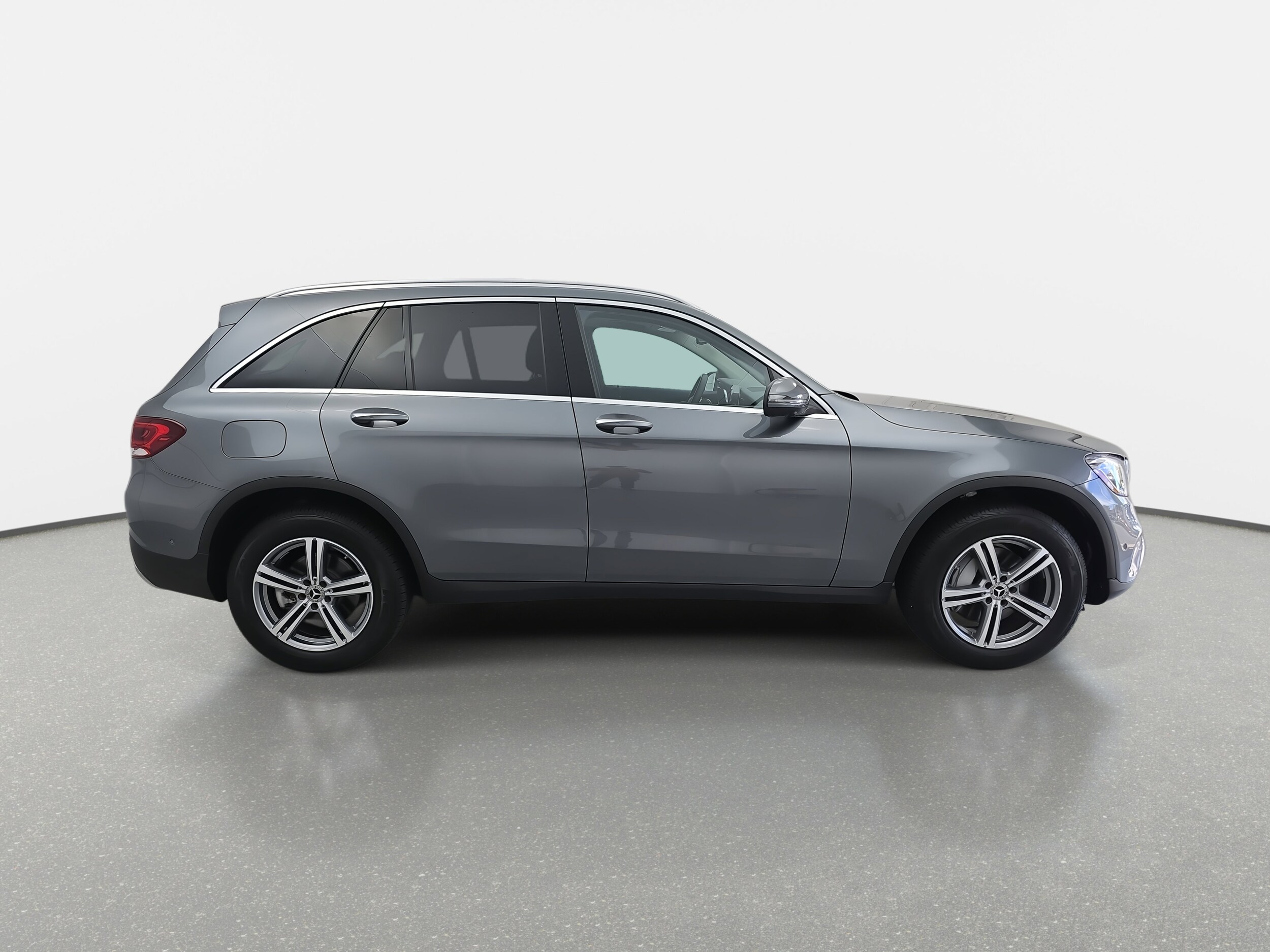 2021 Mercedes Benz GLC 300 4MATIC photo 2