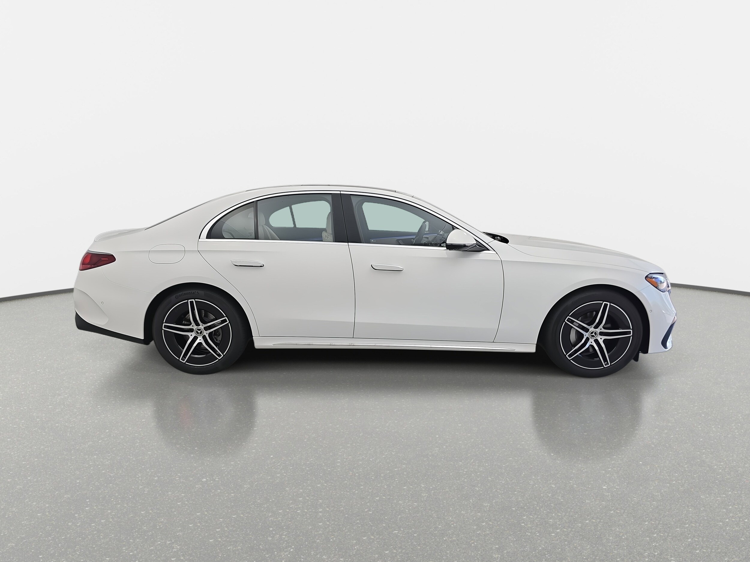 2026 Mercedes Benz E 350 photo 4