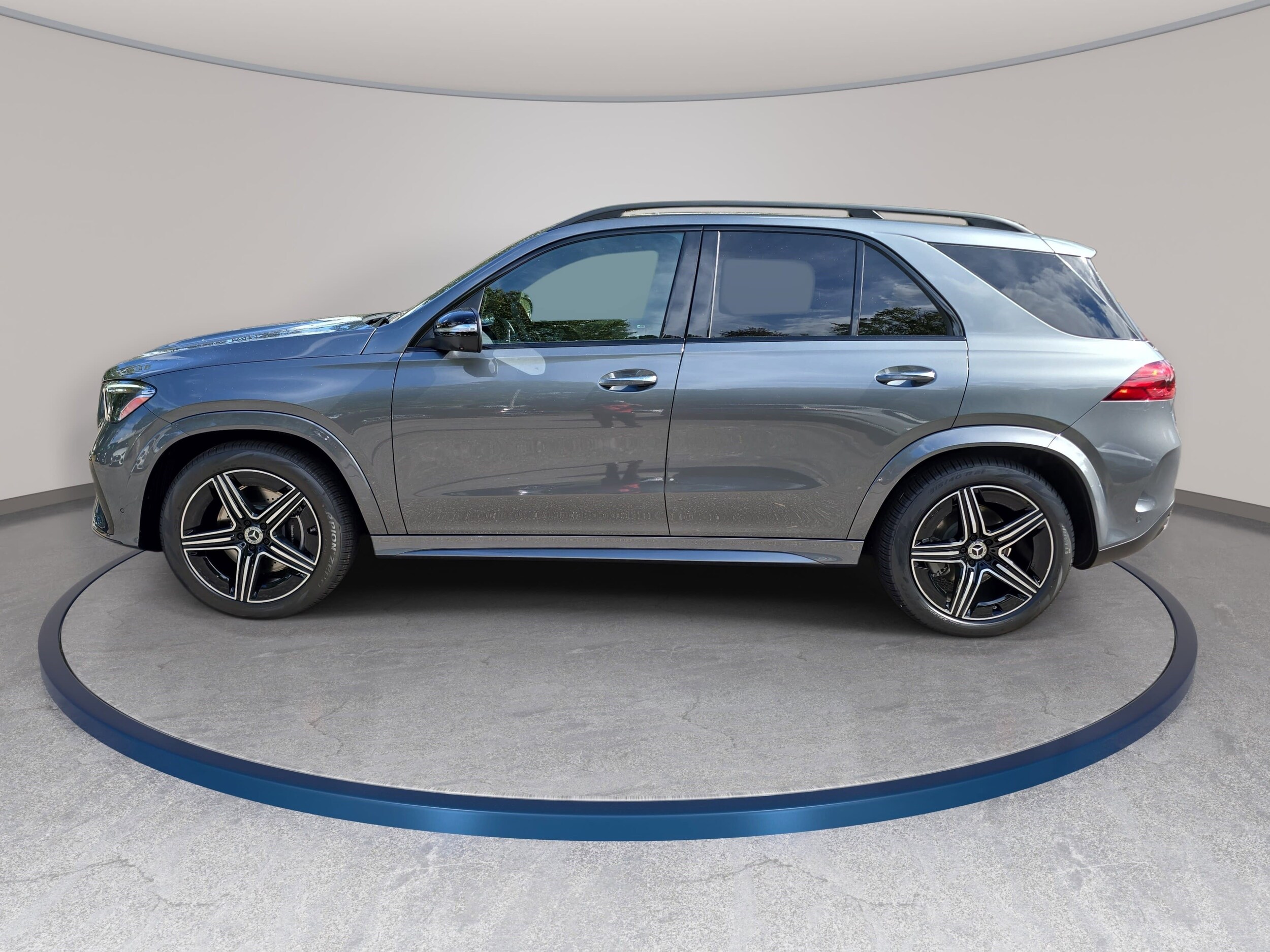 2026 Mercedes-Benz GLE GLE580 - Photo 8
