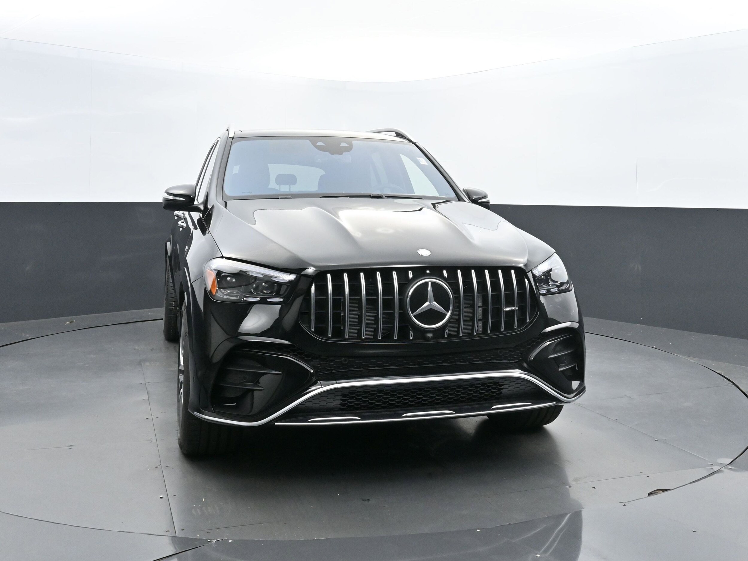 2025 Mercedes Benz GLE AMG 53 4MATIC photo 2