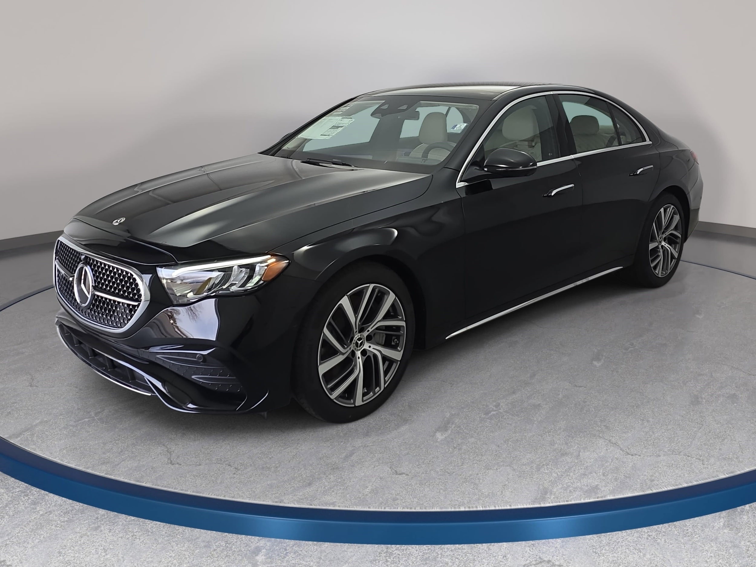 2026 Mercedes-Benz E-Class E450 4MATIC's photo