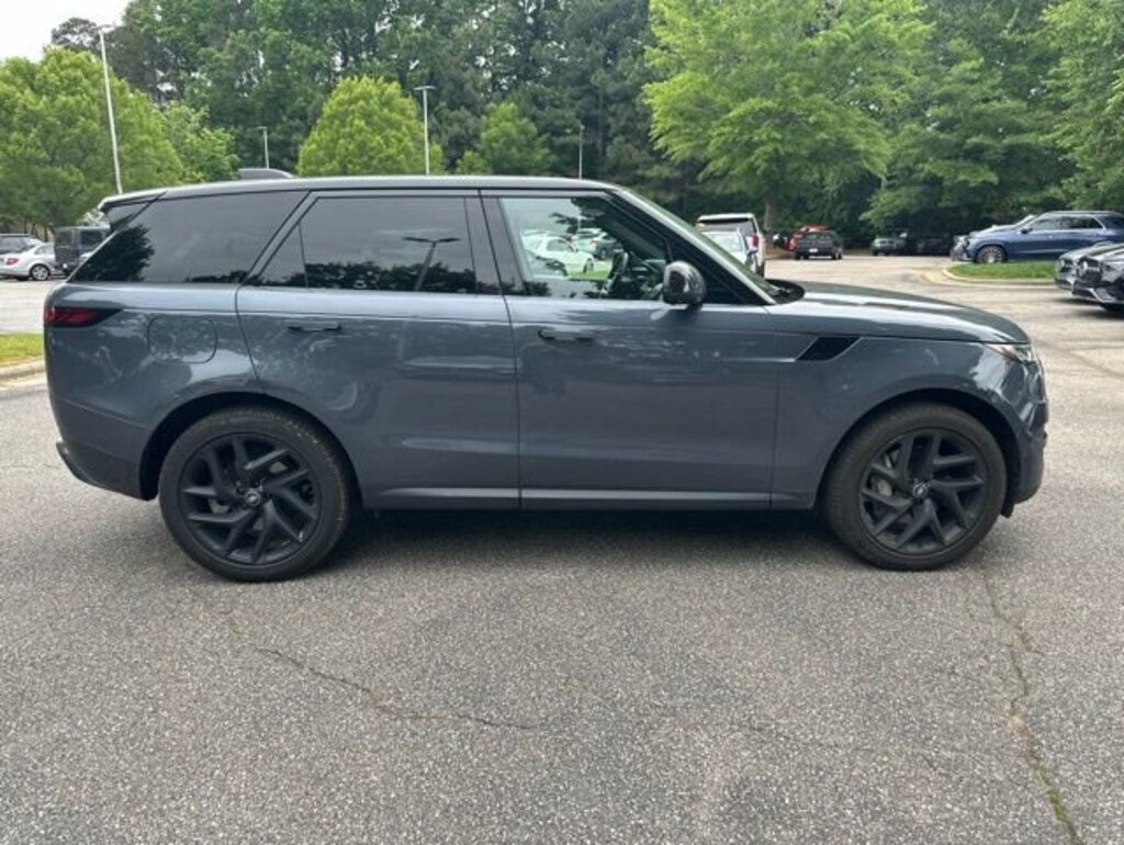 Used 2024 Land Rover Range Rover Sport SE SUV