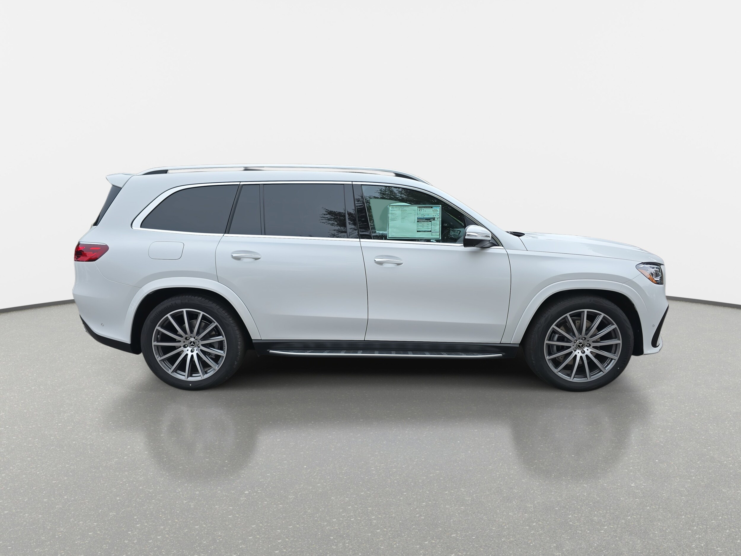2026 Mercedes Benz GLS 450 4MATIC photo 4