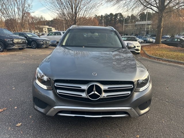 2018 Mercedes Benz GLC 300 photo 2