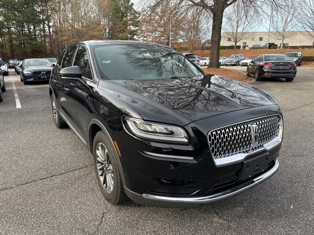 2023 Lincoln Nautilus Reserve photo 3