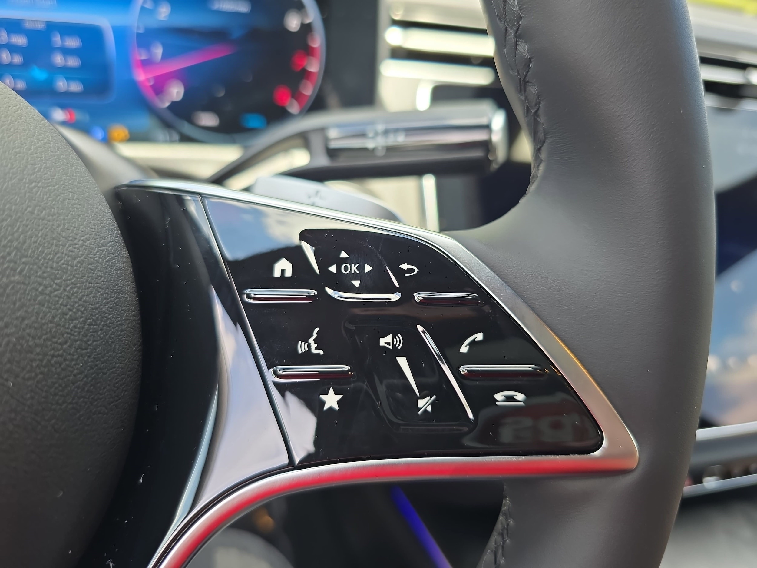2026 Mercedes-Benz E-Class E350 - Photo 18