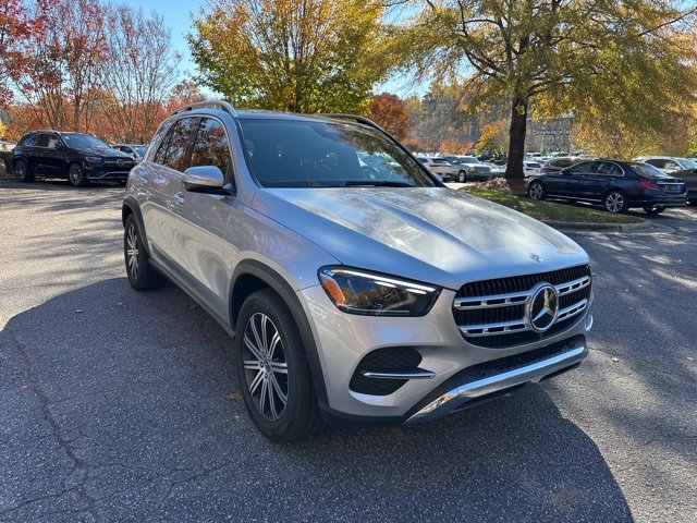 2025 Mercedes Benz GLE 450 4MATIC photo 3