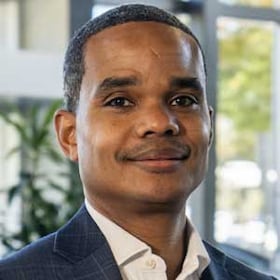 Staff member Juan White from ID_f03876353021