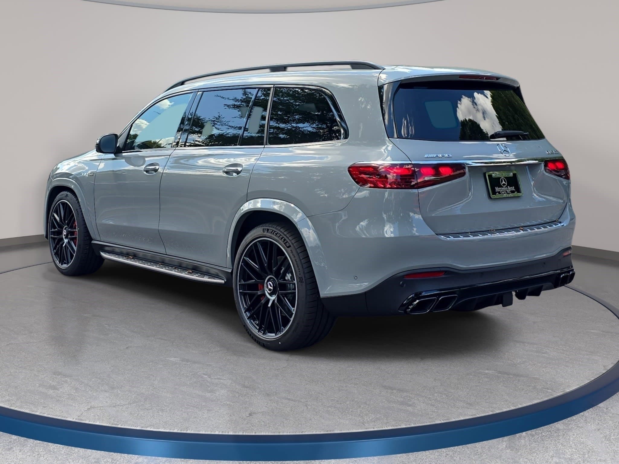 2026 Mercedes-Benz GLS AMG GLS 63 - Photo 7