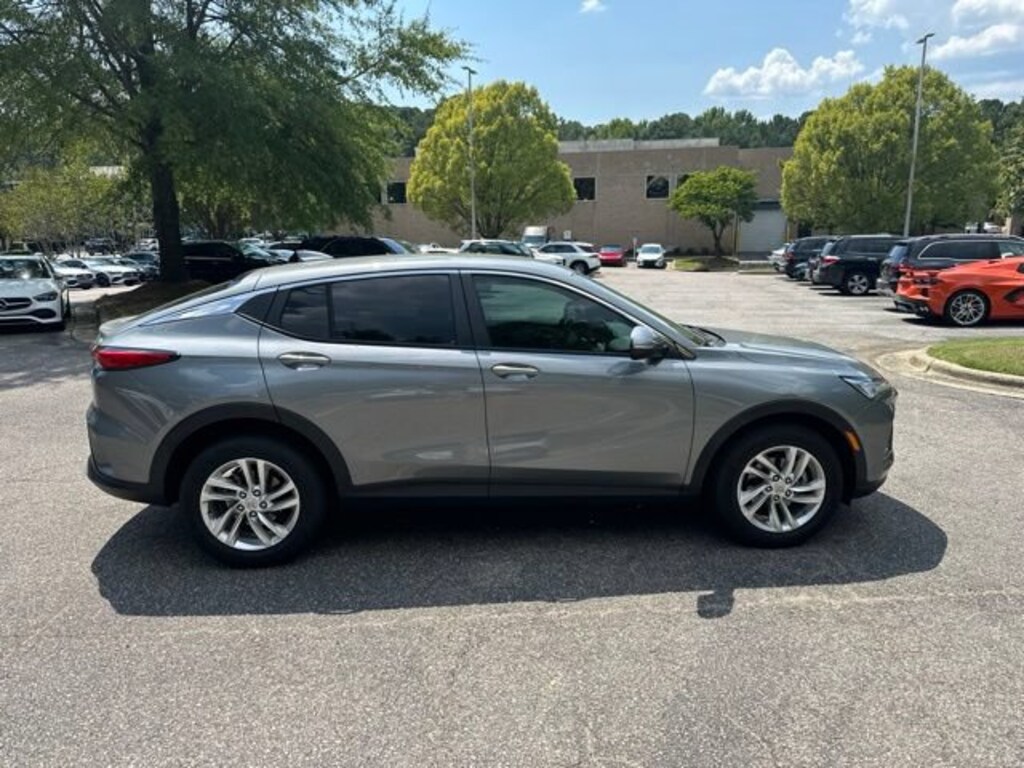 Used 2025 Buick Envista Preferred SUV