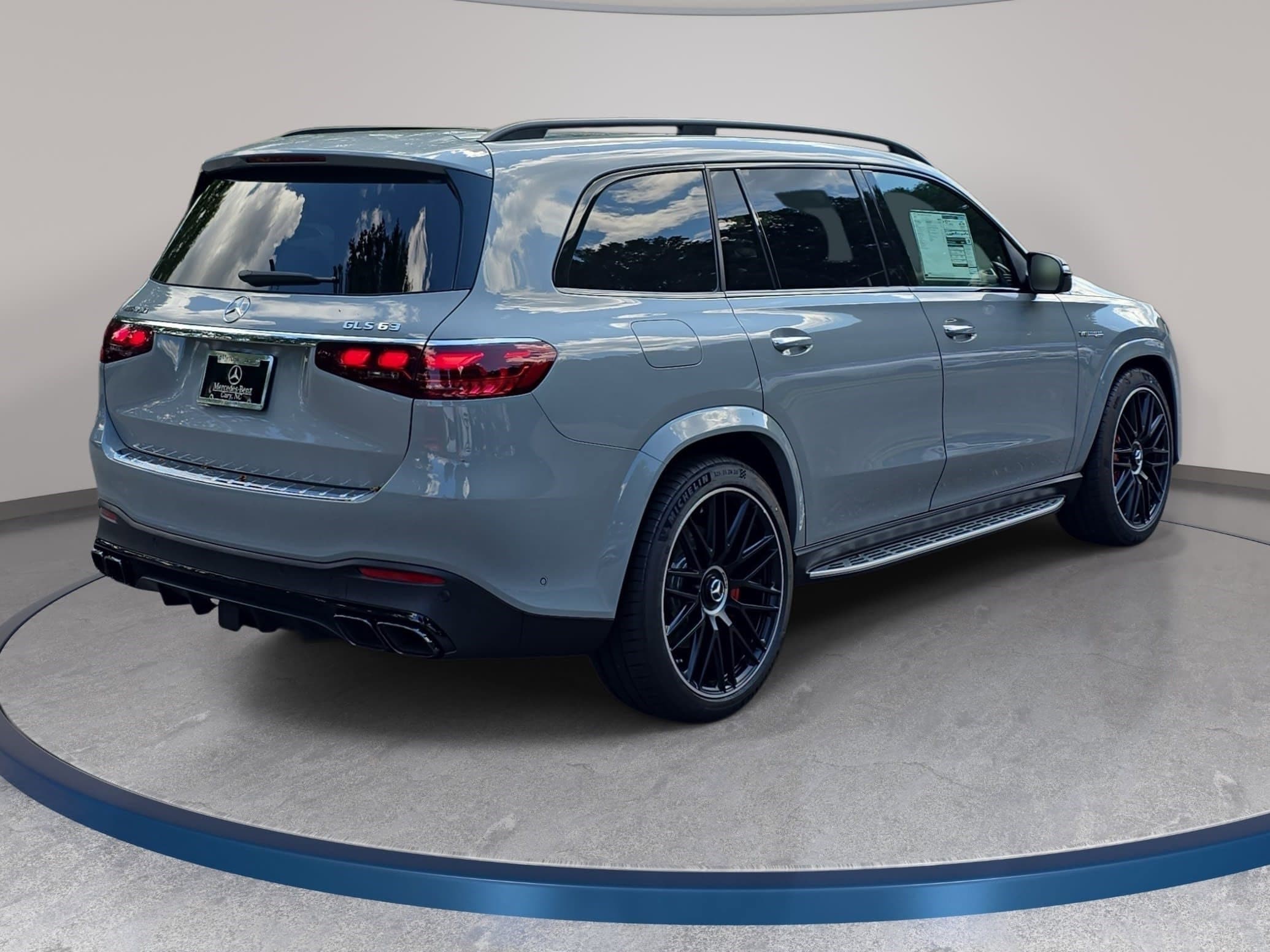2026 Mercedes-Benz GLS AMG GLS 63 - Photo 5