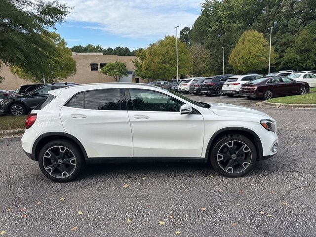 2020 Mercedes Benz GLA 250 4MATIC photo 4