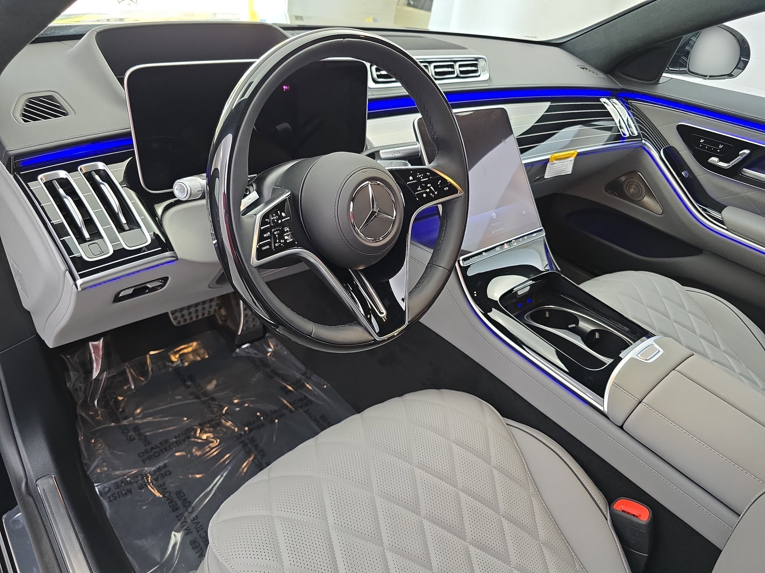 2026 Mercedes-Benz S-Class S 580 - Photo 16