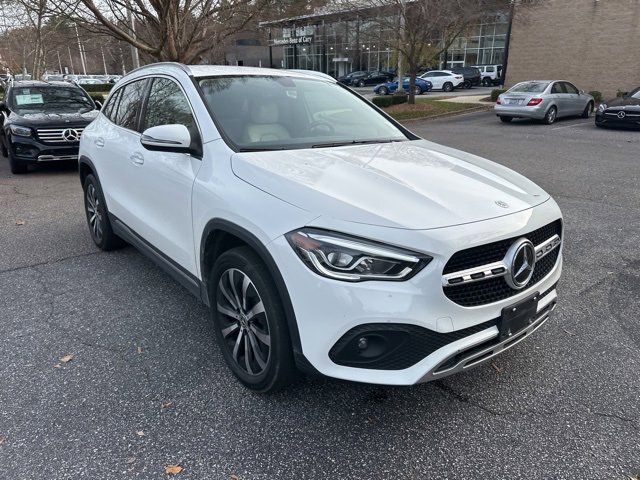 2022 Mercedes Benz GLA 250 4MATIC photo 3