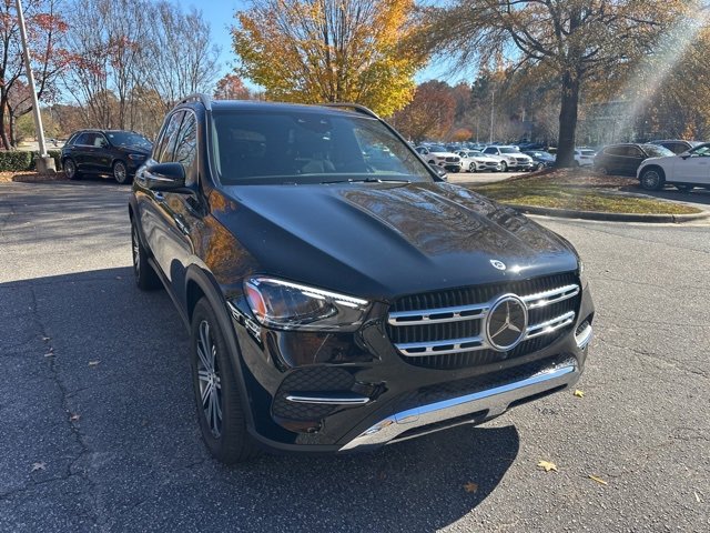 2025 Mercedes Benz GLE 450 4MATIC photo 3
