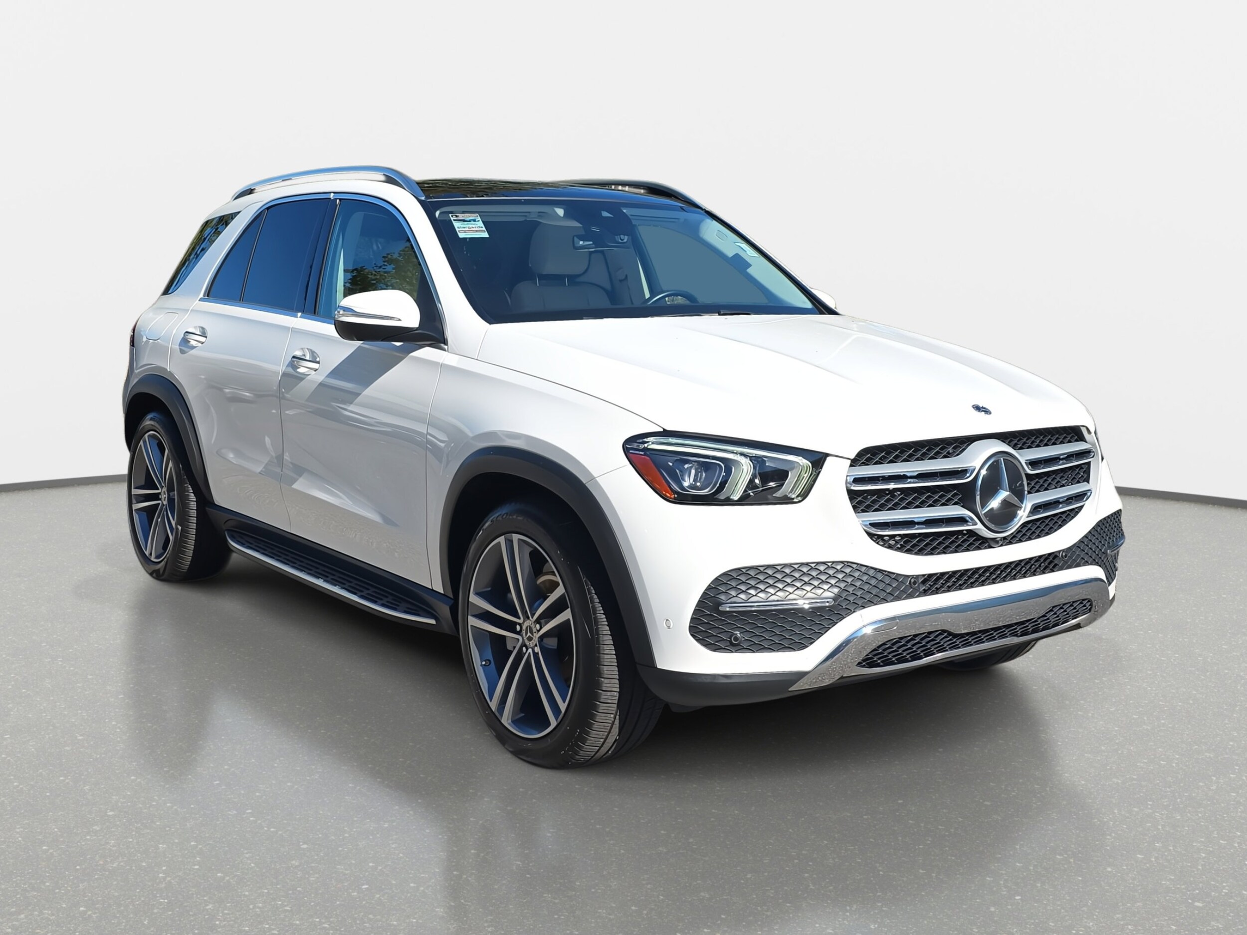 2022 Mercedes Benz GLE 350 4MATIC photo 3