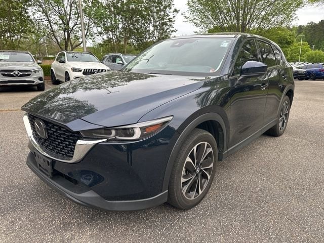 2022 Mazda CX-5 S Premium package
