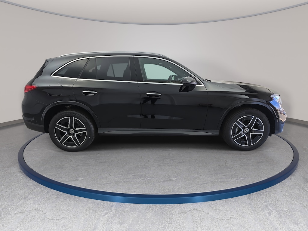 New 2026 Mercedes-Benz GLC 300 SUV