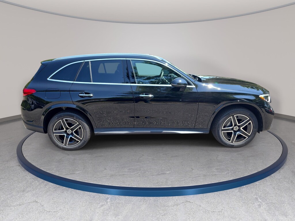 New 2026 Mercedes-Benz GLC 300 4MATIC SUV