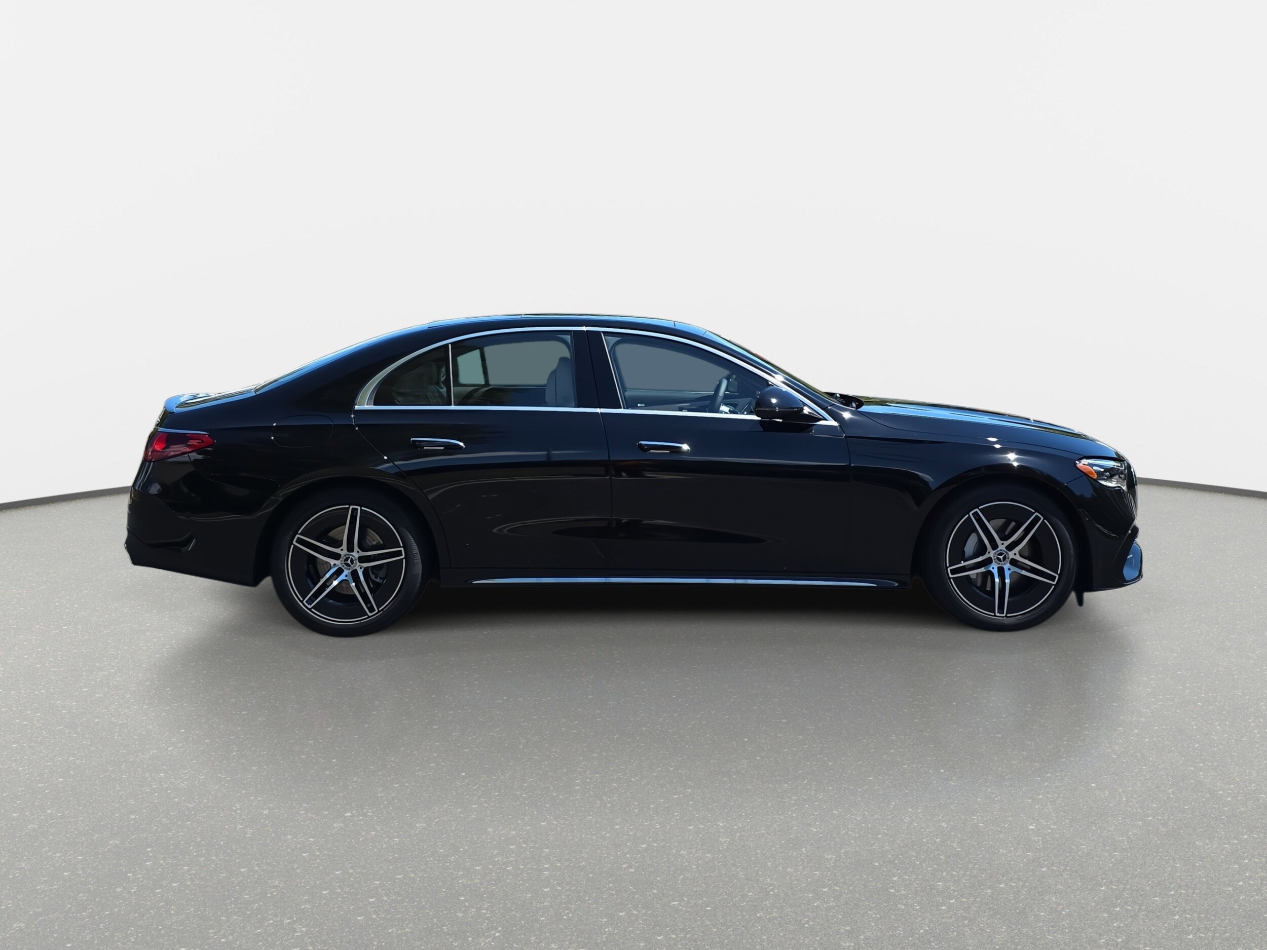 2026 Mercedes Benz E 350 photo 4